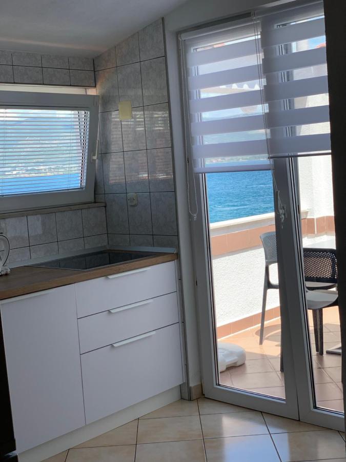Seaview Apartment Rose 2 Trogir Bagian luar foto